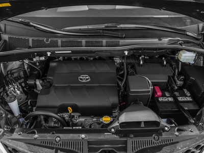 2016 Toyota Sienna SE 8 Passenger