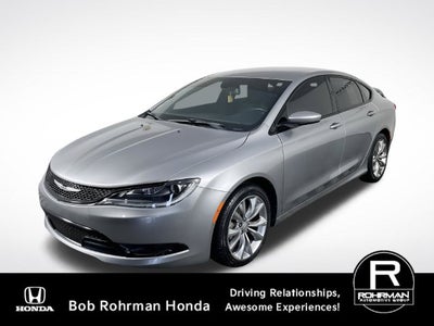 2015 Chrysler 200 S
