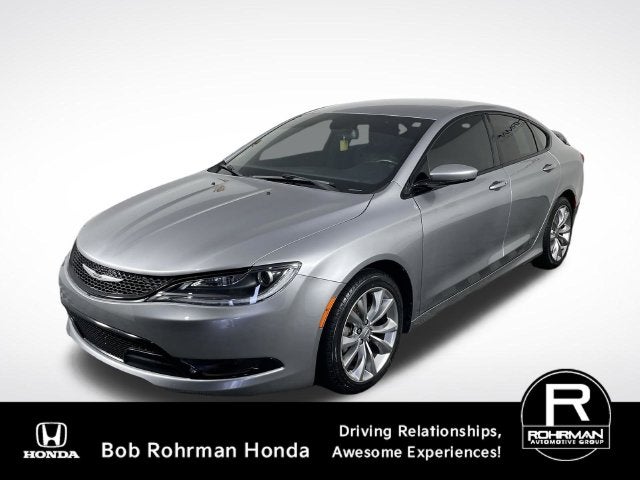 2015 Chrysler 200 S