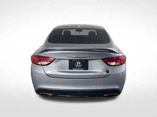2015 Chrysler 200 S