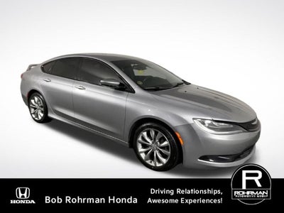 2015 Chrysler 200 S