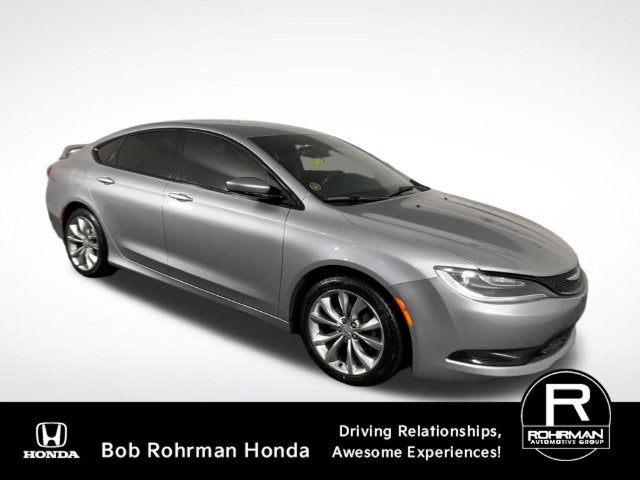 2015 Chrysler 200 S