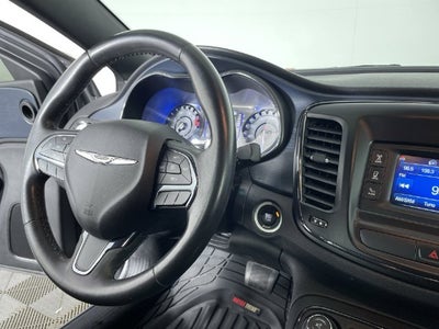2015 Chrysler 200 S