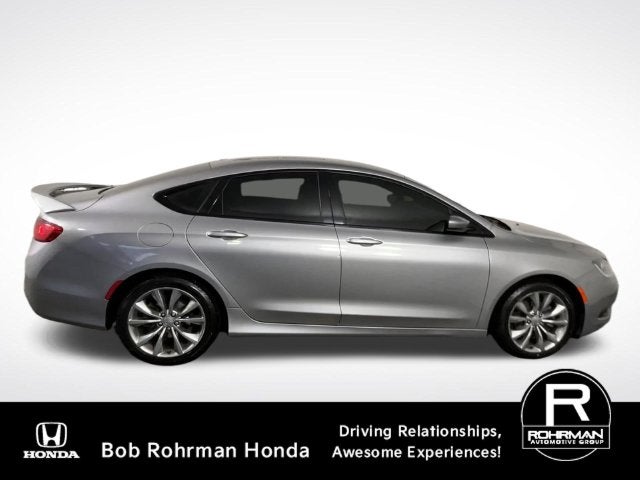 2015 Chrysler 200 S