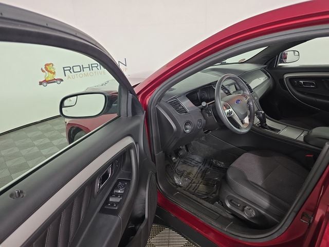 2017 Ford Taurus SEL