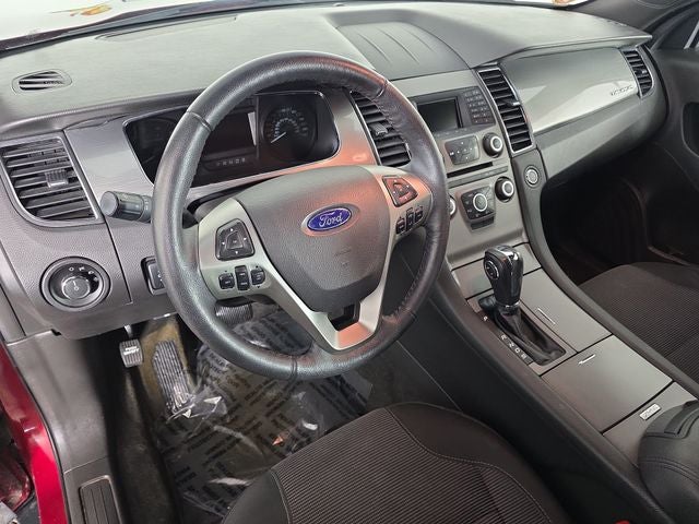 2017 Ford Taurus SEL