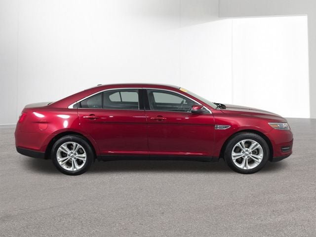 2017 Ford Taurus SEL