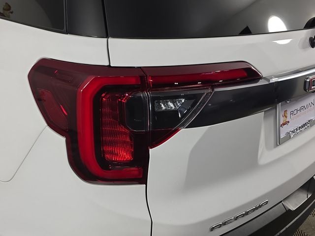 2021 GMC Acadia AT4