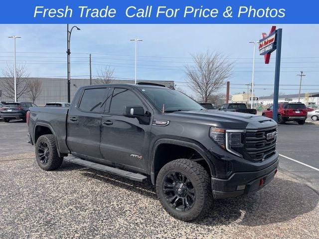 2023 GMC Sierra 1500 AT4