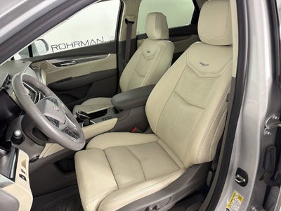 2017 Cadillac XT5 Premium Luxury