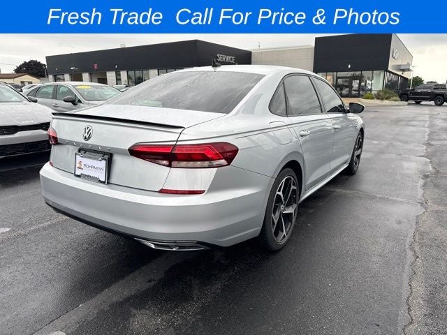 2020 Volkswagen Passat 2.0T R-Line