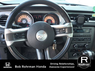 2011 Ford Mustang V6 Premium