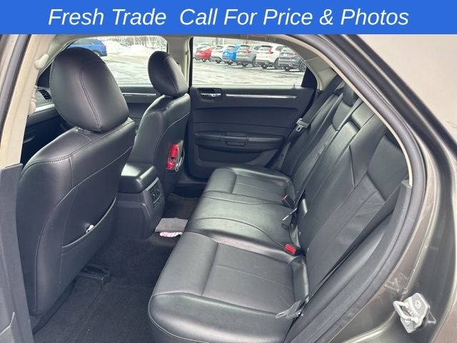 2010 Chrysler 300 Touring