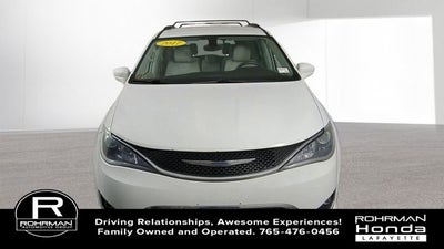 2017 Chrysler Pacifica Touring L