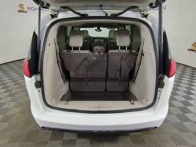 2017 Chrysler Pacifica Touring L