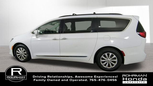 2017 Chrysler Pacifica Touring L