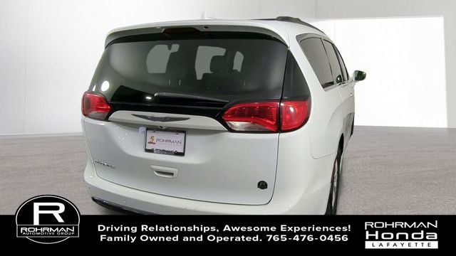 2017 Chrysler Pacifica Touring L