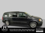 2016 Chrysler Town & Country Touring-L