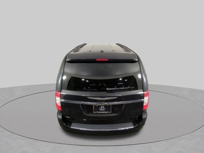 2016 Chrysler Town & Country Touring-L