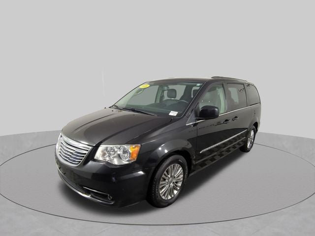2016 Chrysler Town & Country Touring-L