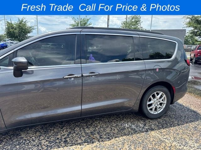 2021 Chrysler Voyager LXI