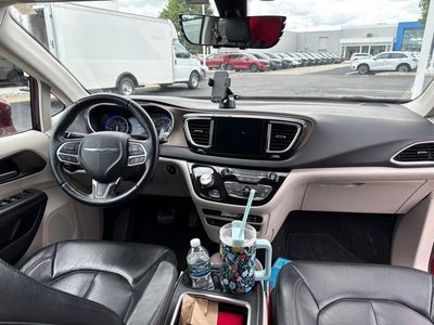 2017 Chrysler Pacifica Touring L Plus