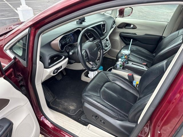 2017 Chrysler Pacifica Touring L Plus