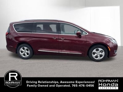 2017 Chrysler Pacifica Touring L Plus