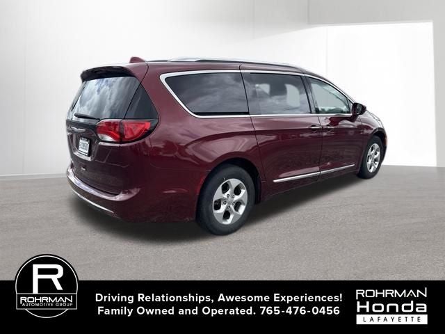 2017 Chrysler Pacifica Touring L Plus