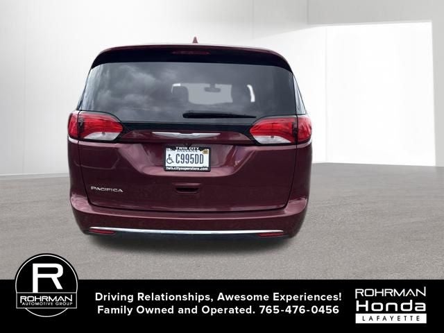 2017 Chrysler Pacifica Touring L Plus