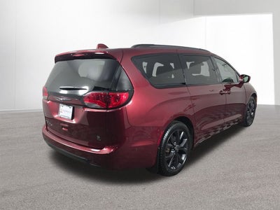 2019 Chrysler Pacifica Touring L Plus