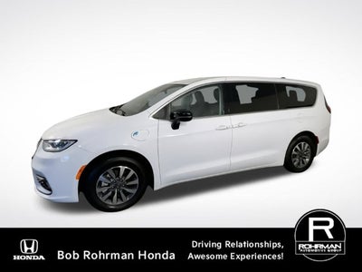 2024 Chrysler Pacifica Hybrid Select