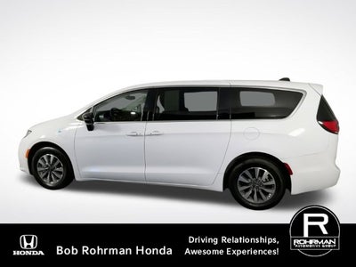 2024 Chrysler Pacifica Hybrid Select