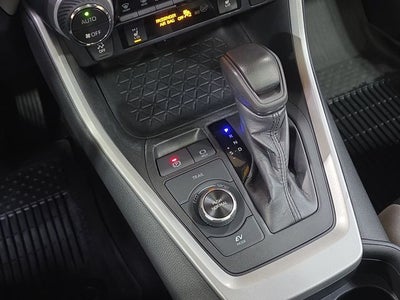 2020 Toyota RAV4 Hybrid XLE