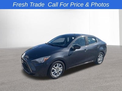 2017 Toyota Yaris iA Base