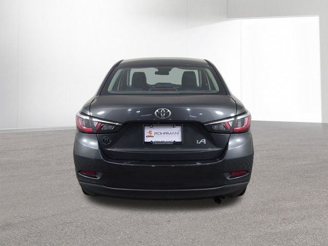 2017 Toyota Yaris iA Base