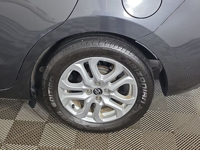 2017 Toyota Yaris iA Base