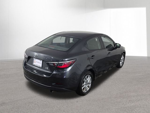 2017 Toyota Yaris iA Base