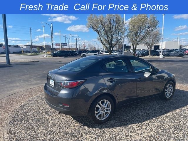 2017 Toyota Yaris iA Base