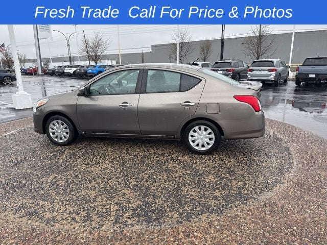 2016 Nissan Versa 1.6 SV