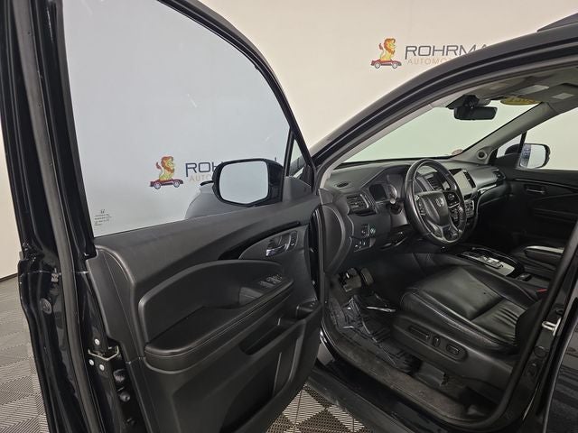 2021 Honda Pilot Touring 8 Passenger