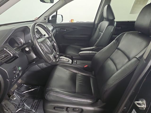 2021 Honda Pilot Touring 8 Passenger