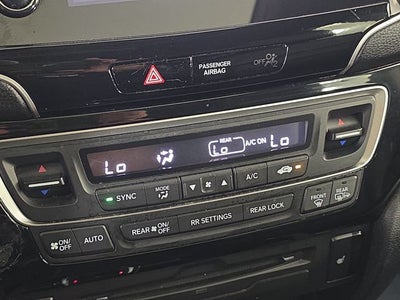 2021 Honda Pilot Touring 8 Passenger