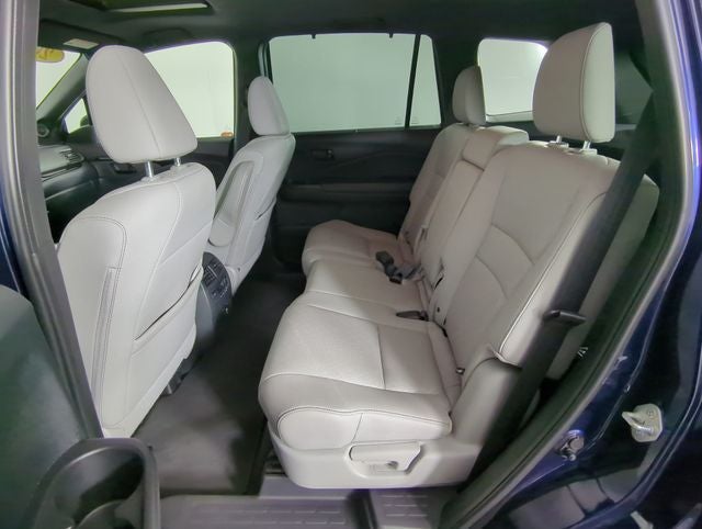 2023 Honda Passport Elite