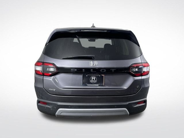 2024 Honda Pilot EX-L 8 Passenger