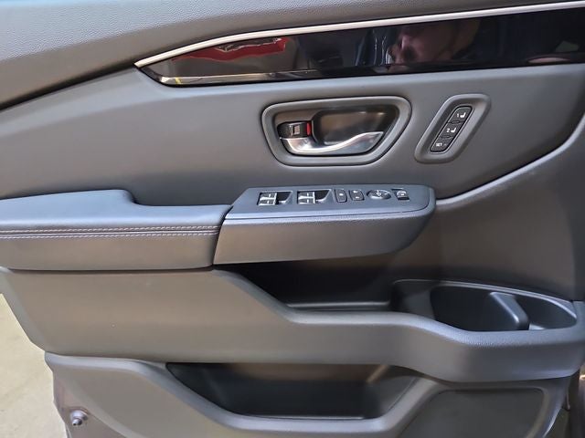 2024 Honda Pilot EX-L 8 Passenger