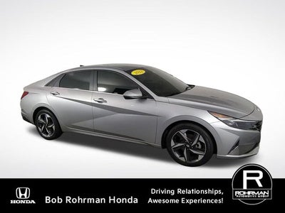 2022 Hyundai Elantra SEL
