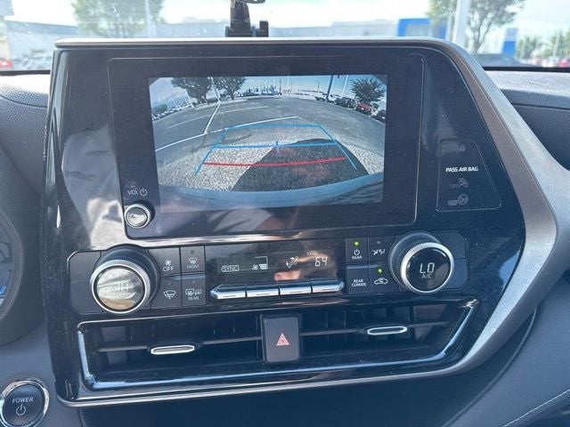 2023 Toyota Highlander Hybrid LE