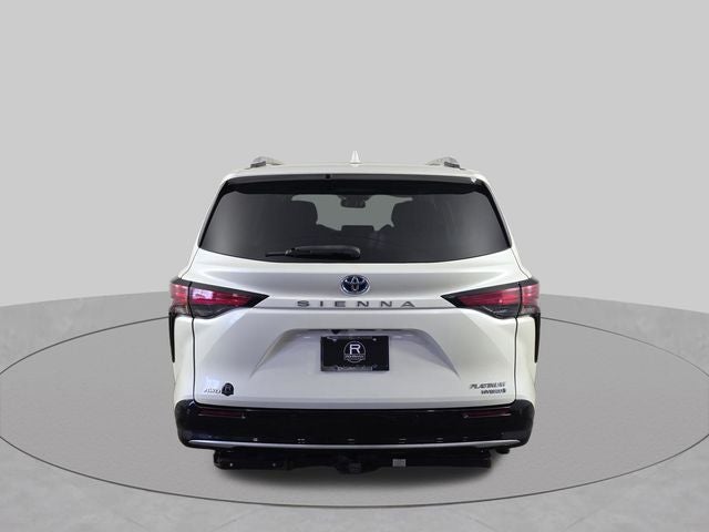 2021 Toyota Sienna Platinum 7 Passenger