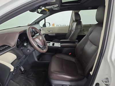 2021 Toyota Sienna Platinum 7 Passenger